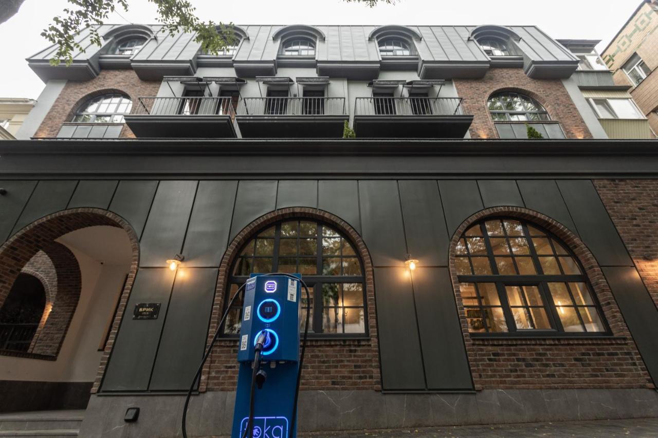Brik Hotel Odessa Eksteriør billede