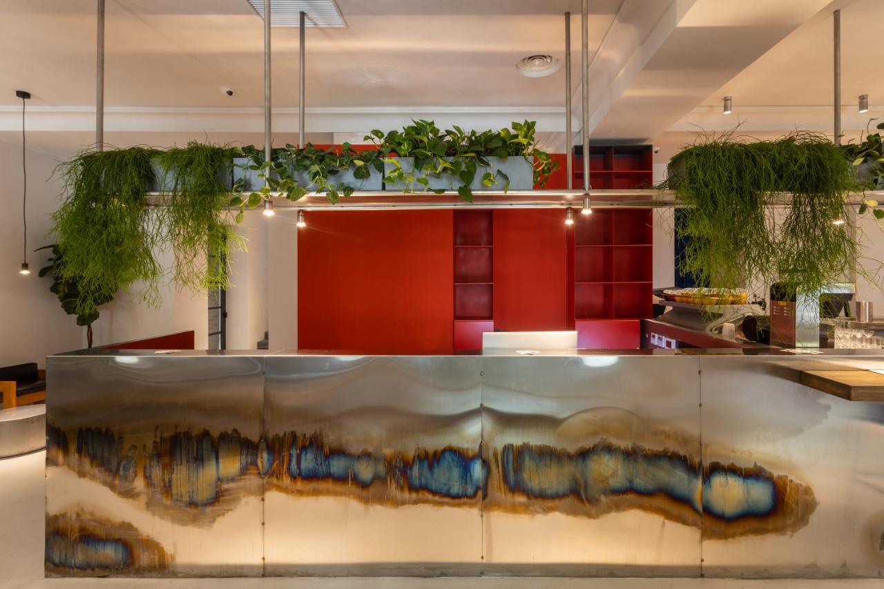 Brik Hotel Odessa Eksteriør billede