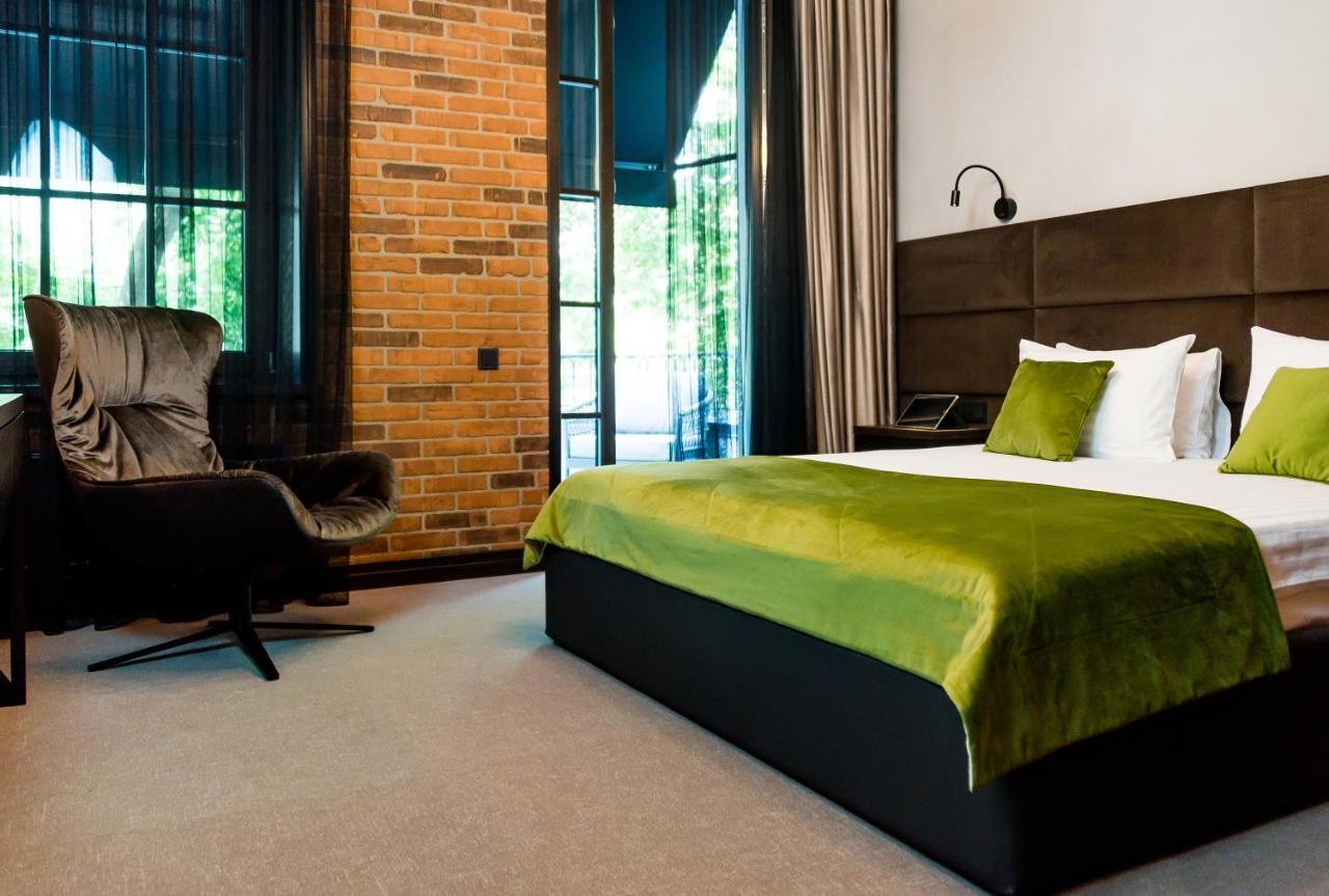 Brik Hotel Odessa Eksteriør billede