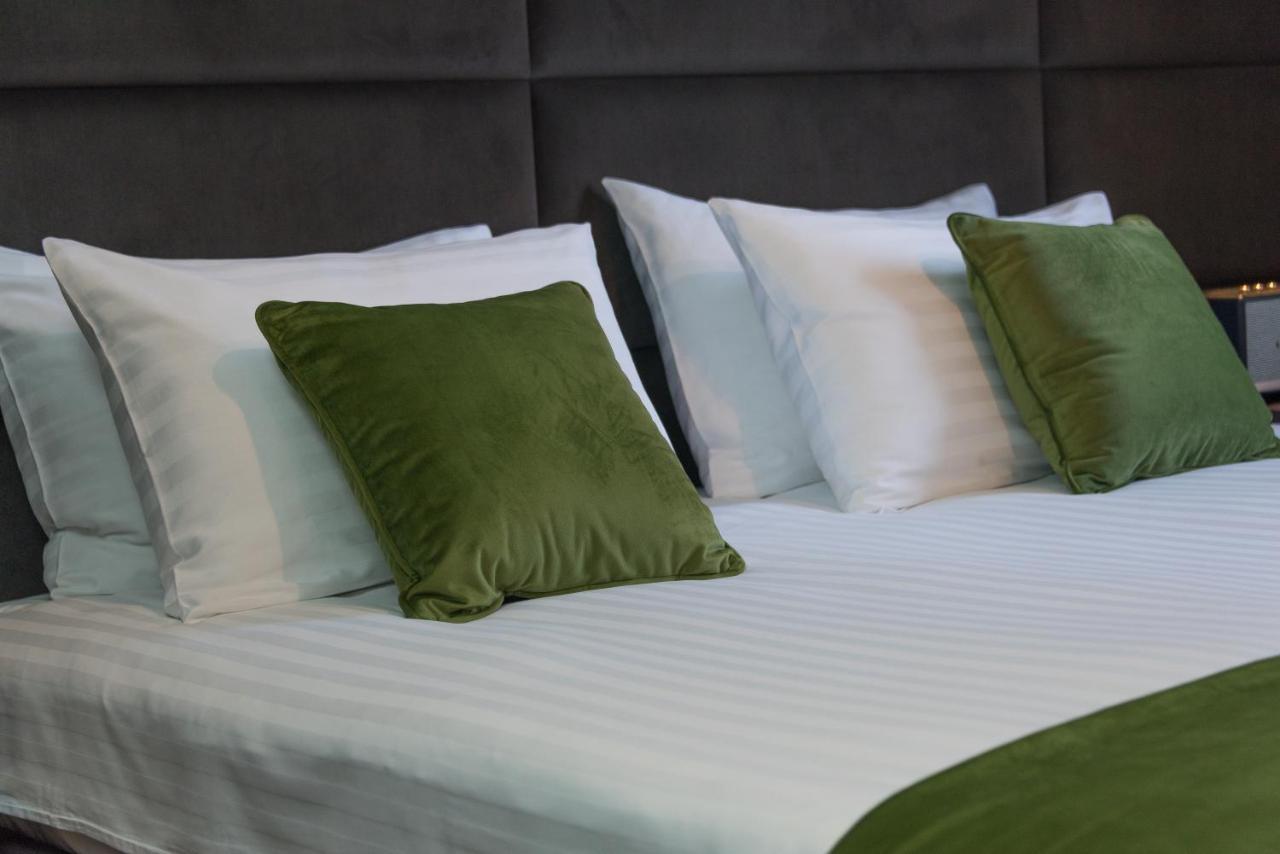 Brik Hotel Odessa Eksteriør billede