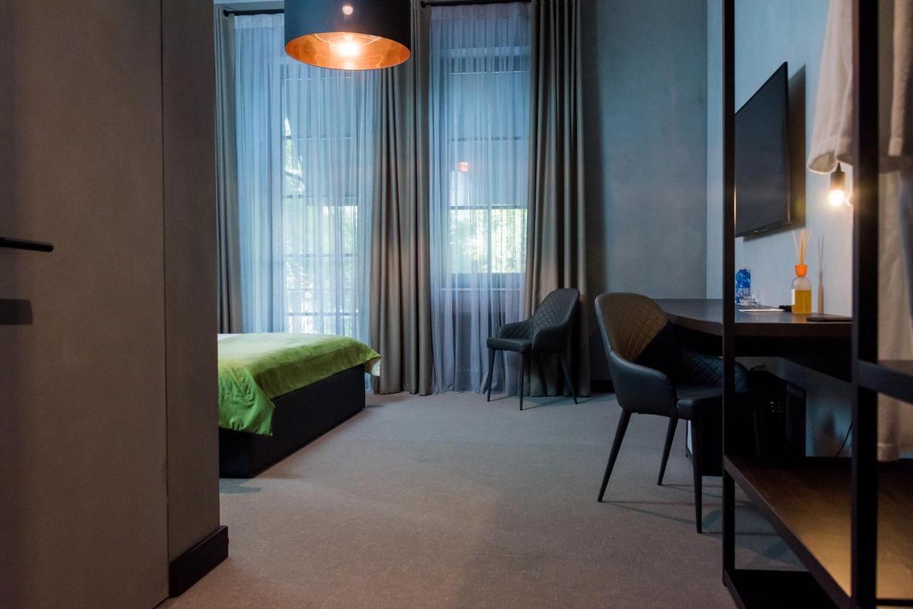 Brik Hotel Odessa Eksteriør billede
