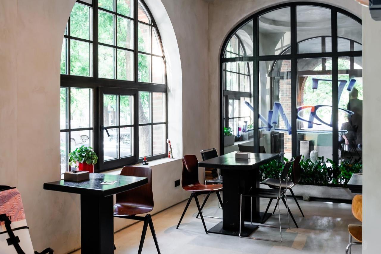 Brik Hotel Odessa Eksteriør billede