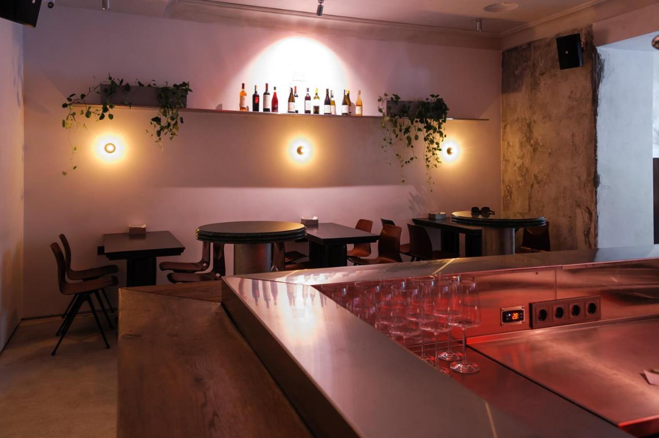 Brik Hotel Odessa Eksteriør billede